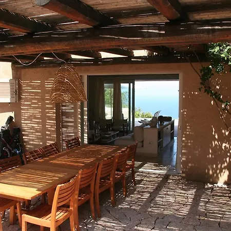 Dei Graniti Villa *